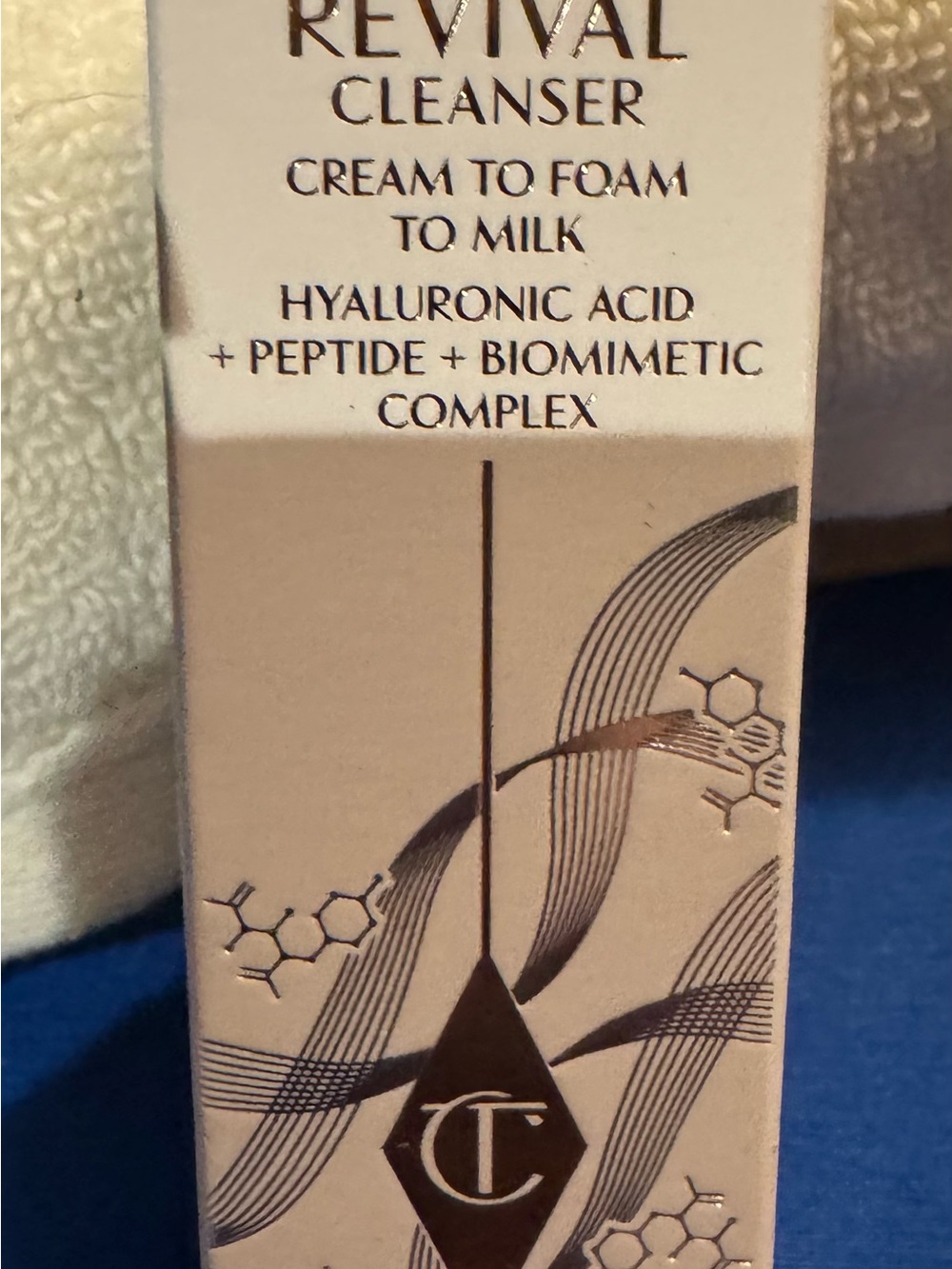 Charlotte Tilbury Revival Cleanser Cream-to-Foam — Beige & Gold Accents